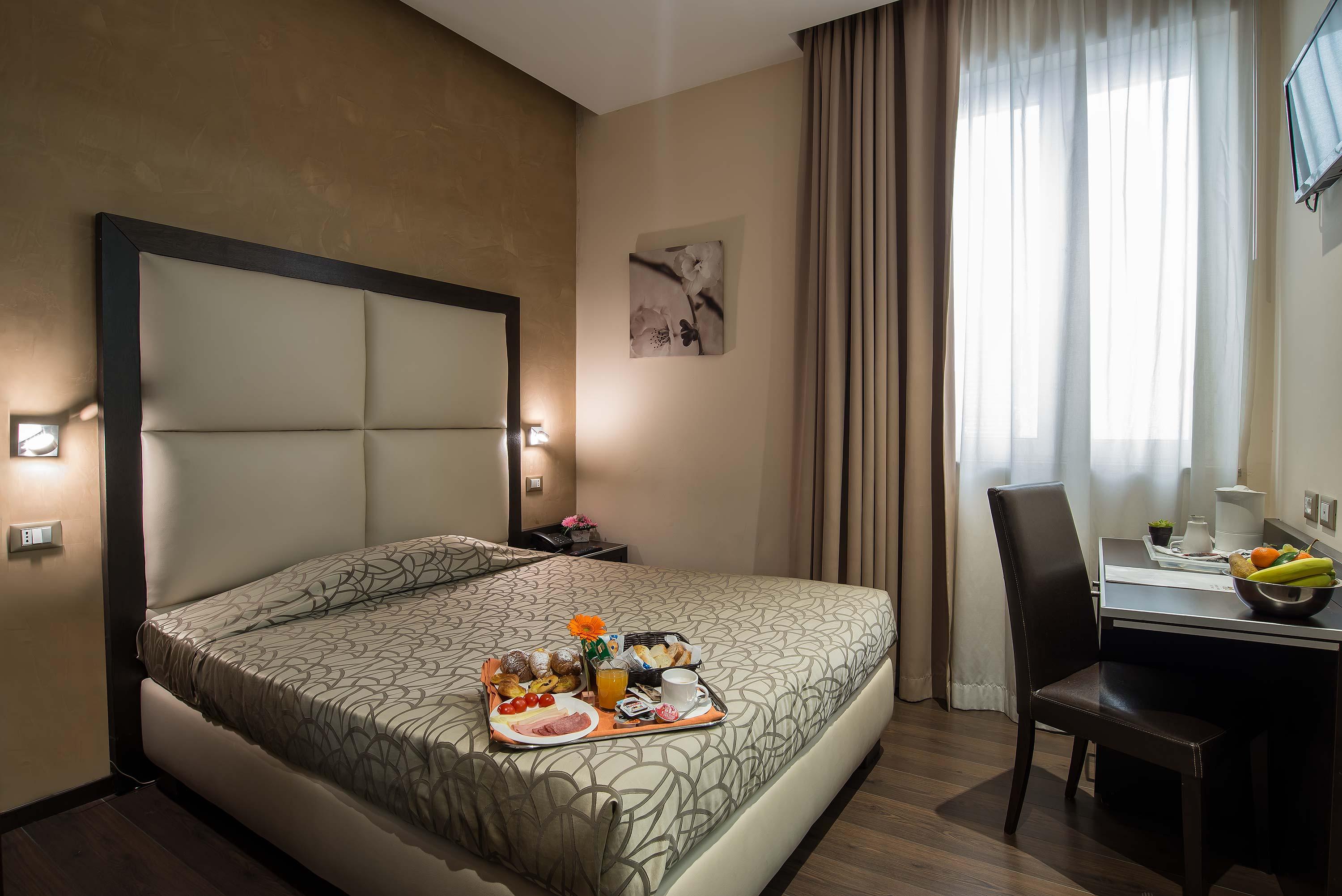 Catone District Hotel Рим Екстериор снимка