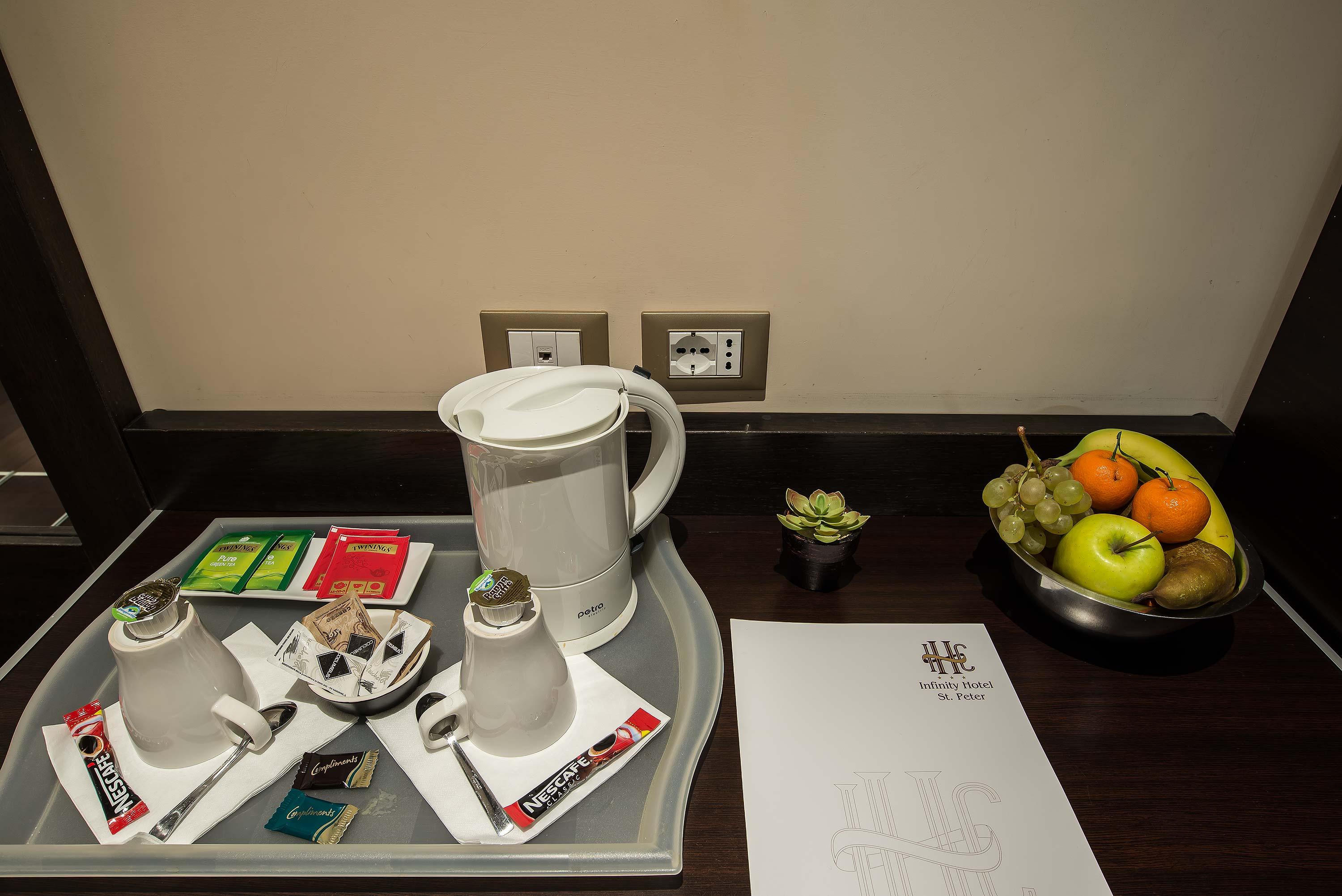 Catone District Hotel Рим Екстериор снимка