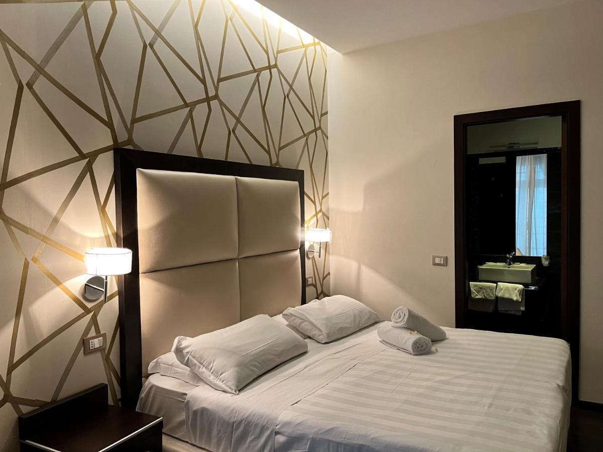 Catone District Hotel Рим Екстериор снимка