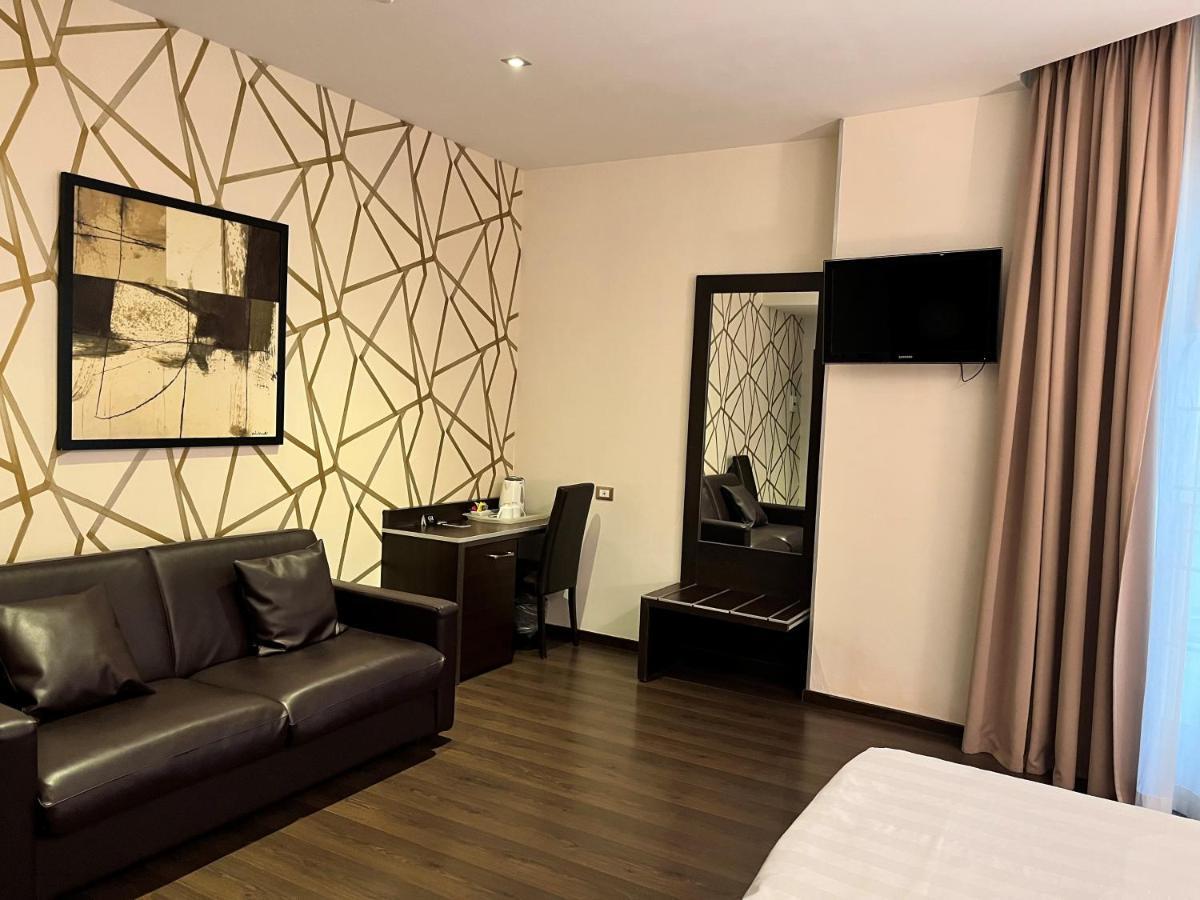 Catone District Hotel Рим Екстериор снимка