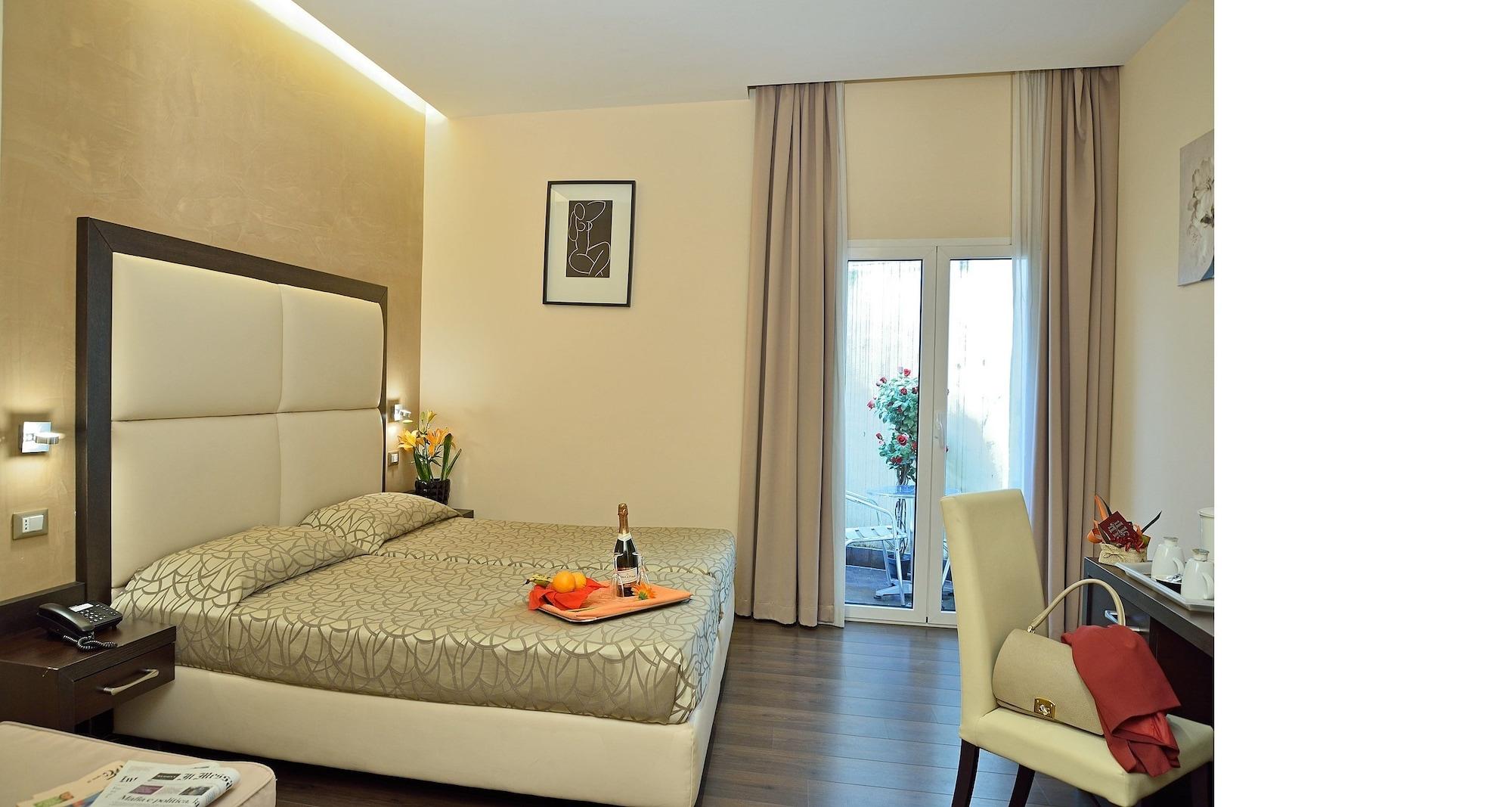 Catone District Hotel Рим Екстериор снимка