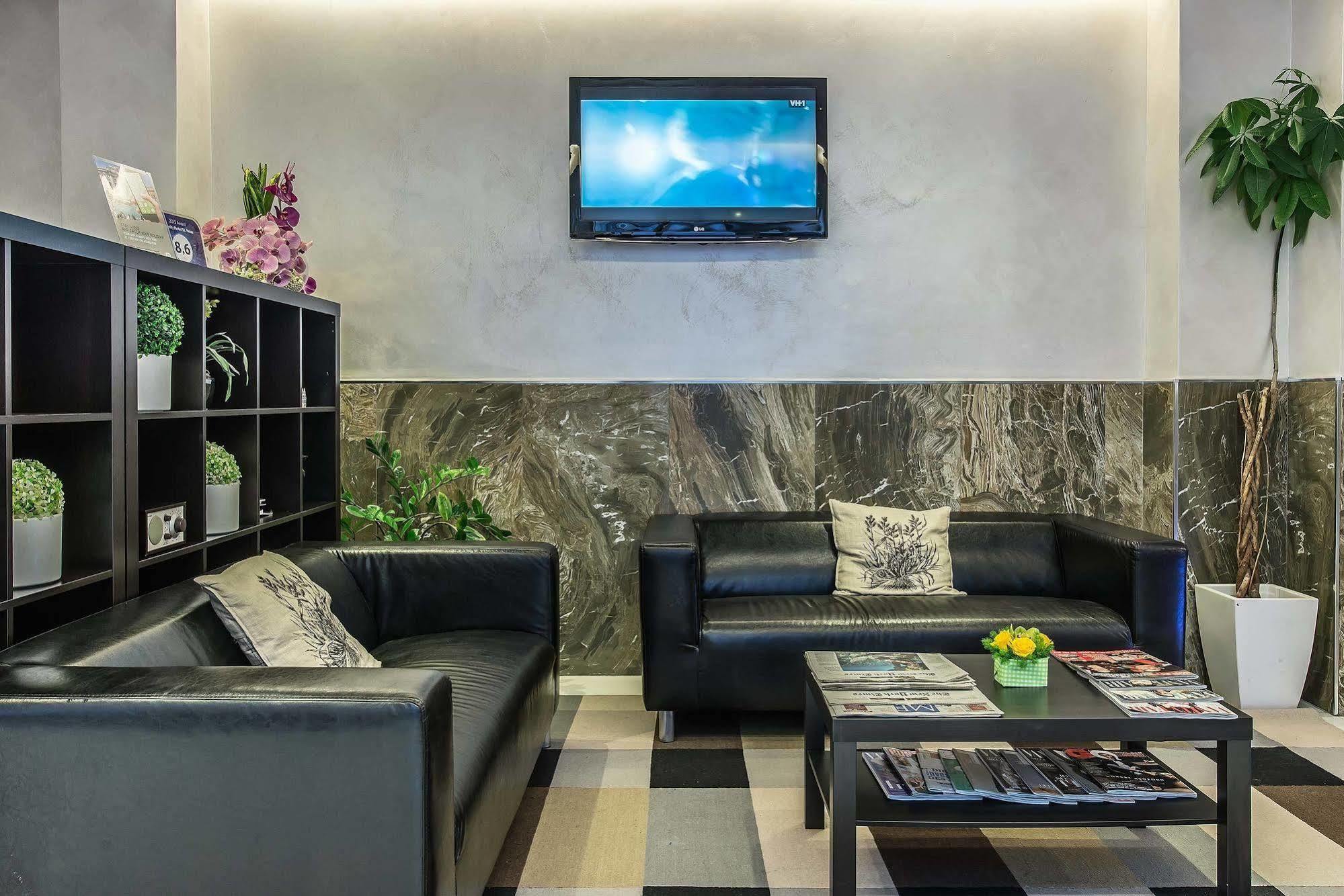 Catone District Hotel Рим Екстериор снимка